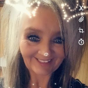 Meet your Posher, Ronika